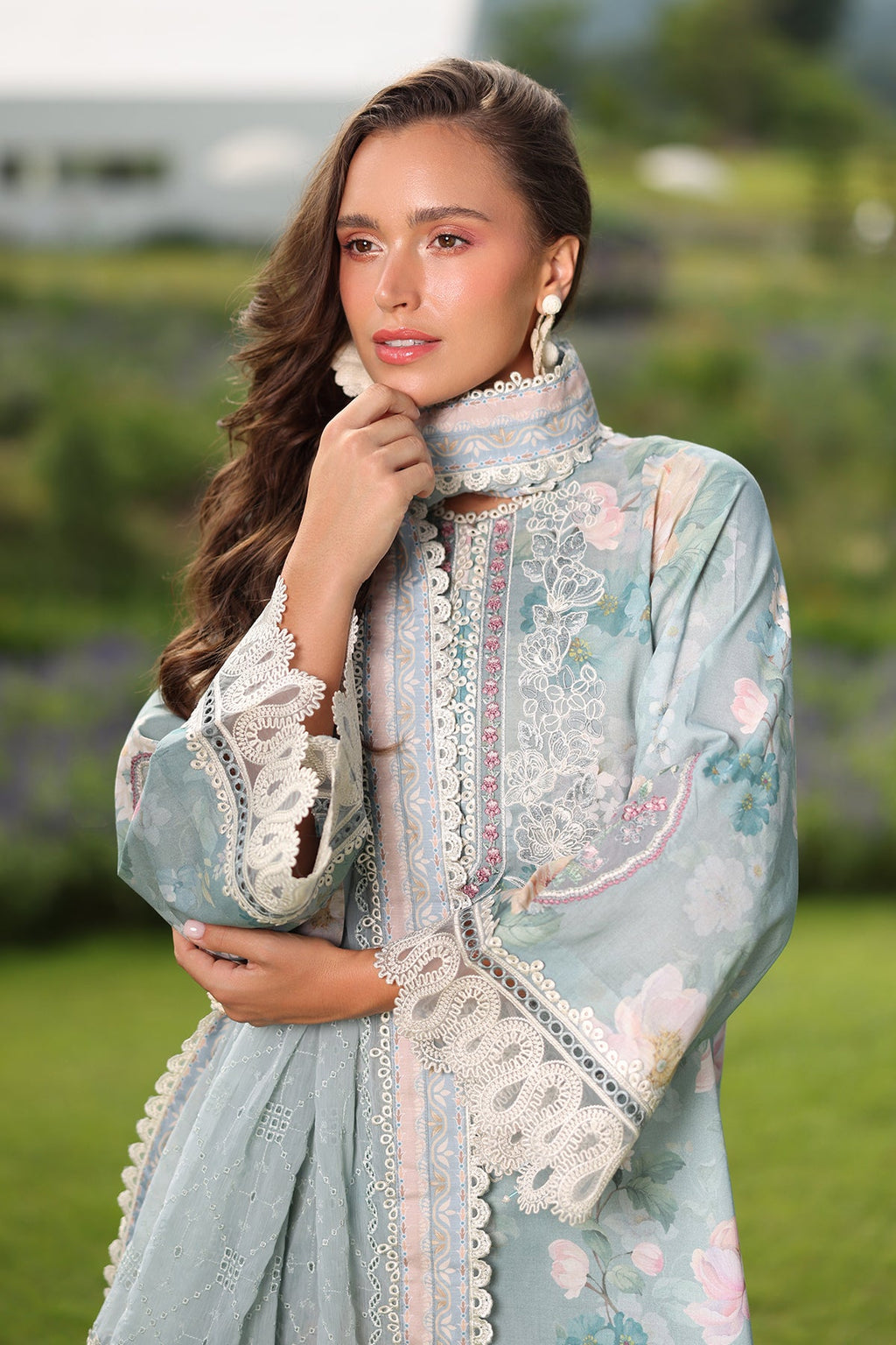 Baroque - Embroidered Lawn UF-4224