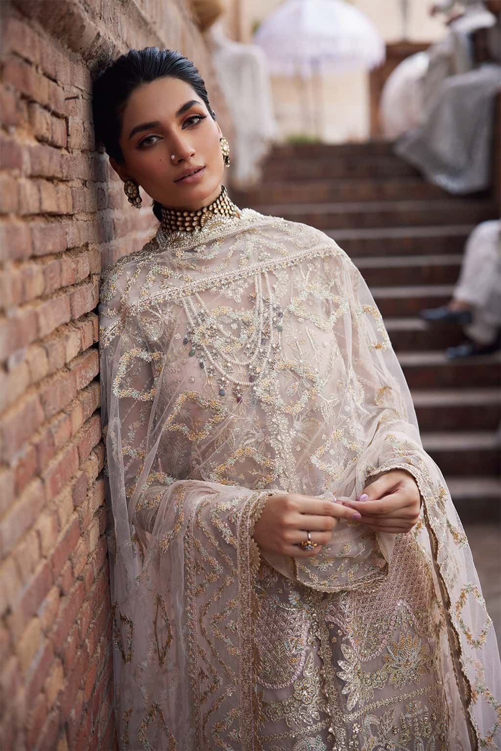 Afrozeh - Meharbano