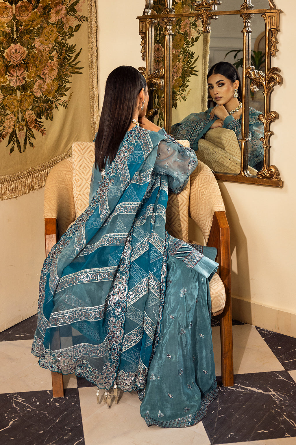 Emaan Adeel - Lp-04 Roshany