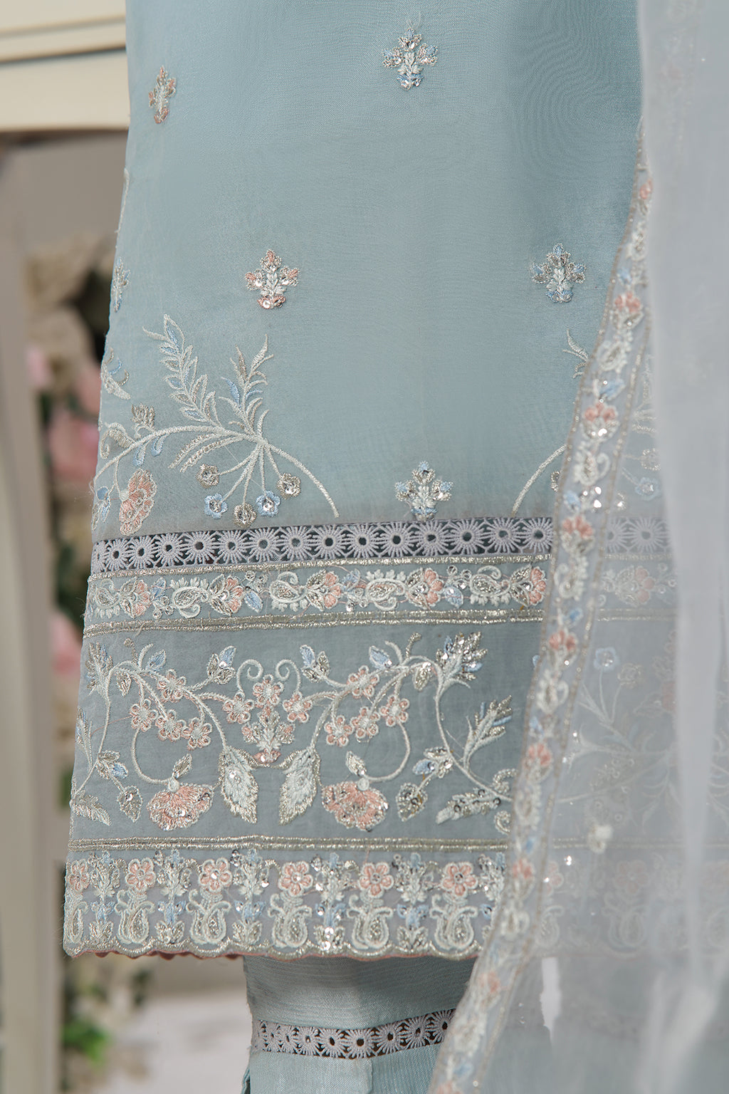 Emaan Adeel - Ef - 107
