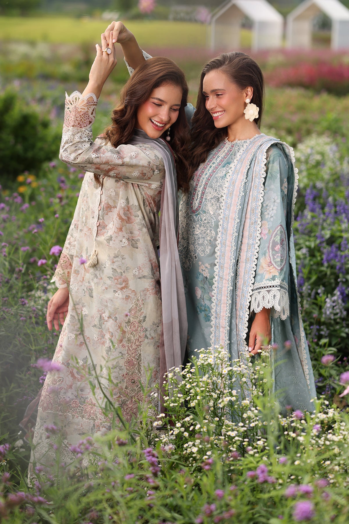 Baroque - Embroidered Lawn UF-4224