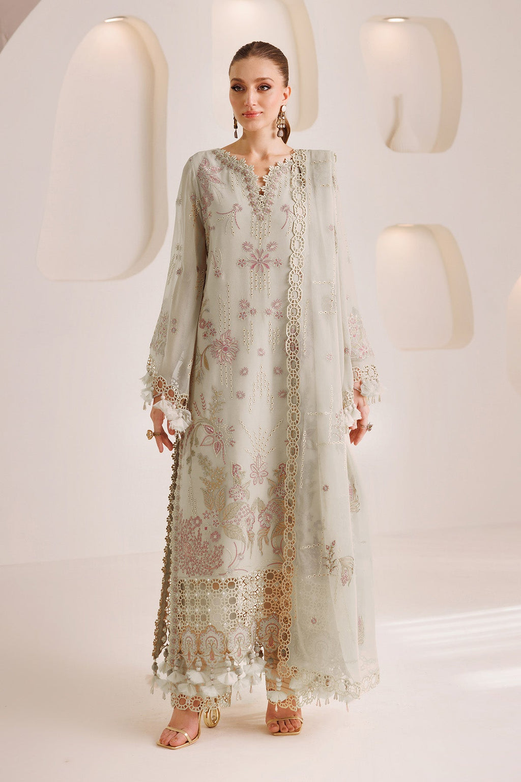 Alizeh - Af-Dhg-5033-Raviyah