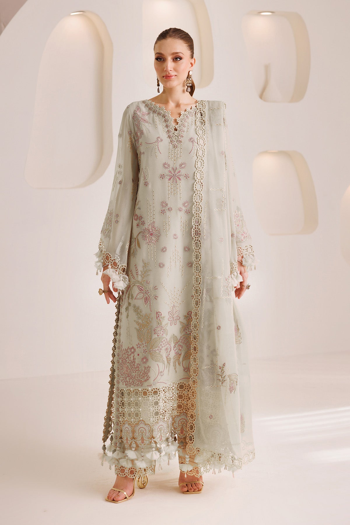 Alizeh - Af-Dhg-5033-Raviyah