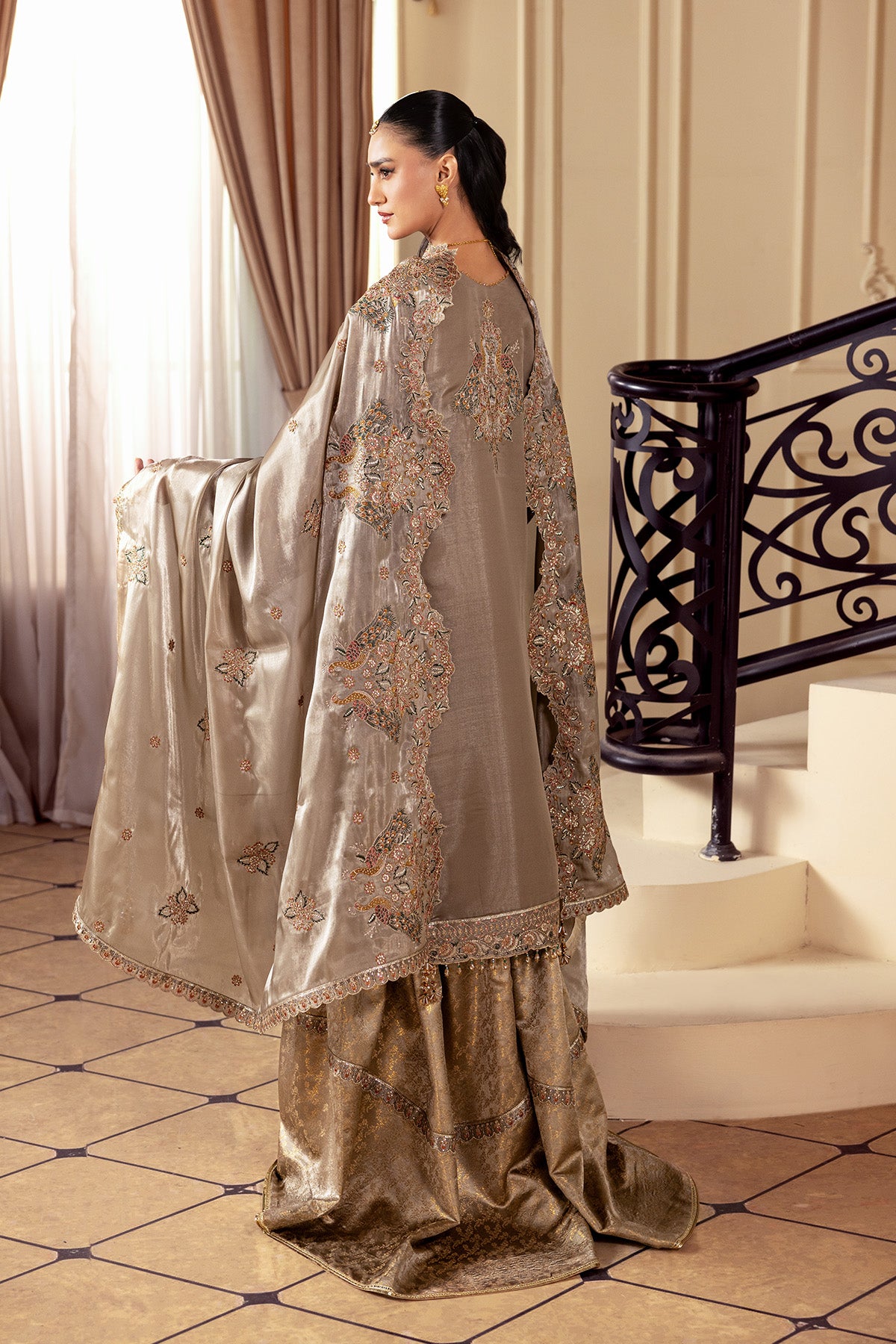 Alizeh - Af-Ss-2247-Zoya