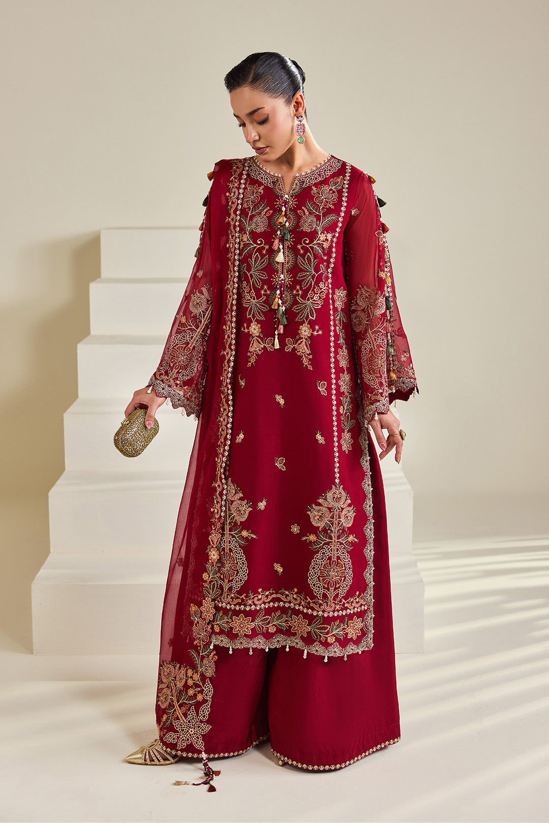 Alizeh - Af-Dhg-5053-Suraira