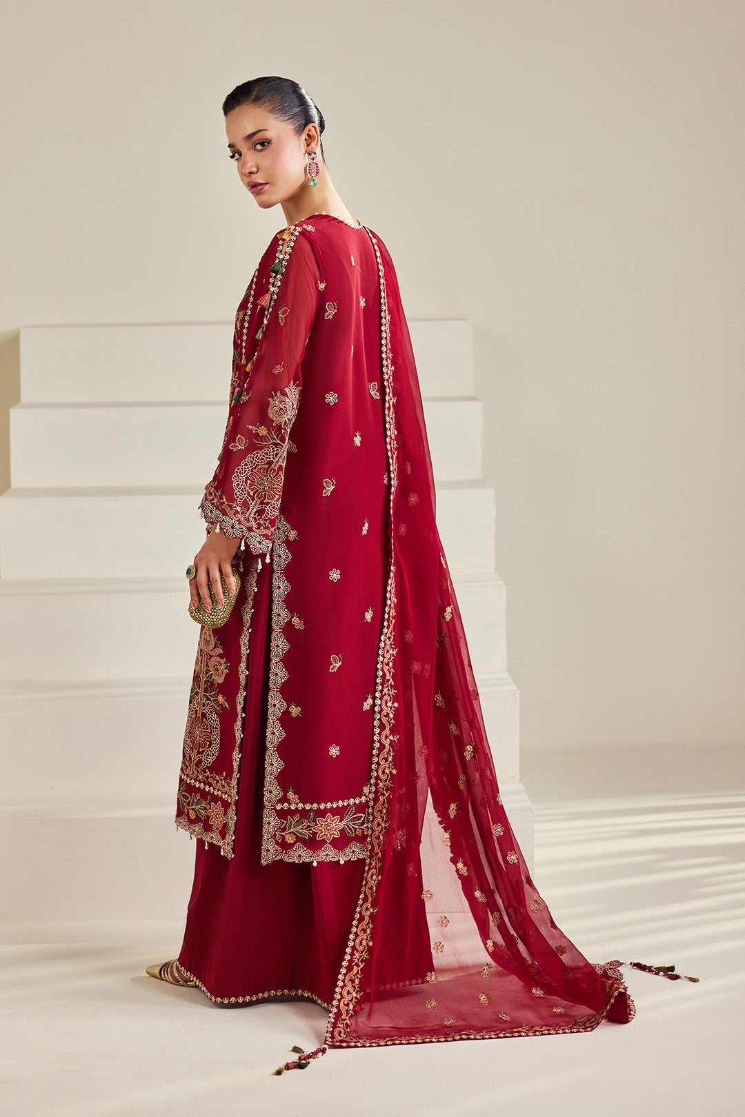 Alizeh - Af-Dhg-5053-Suraira