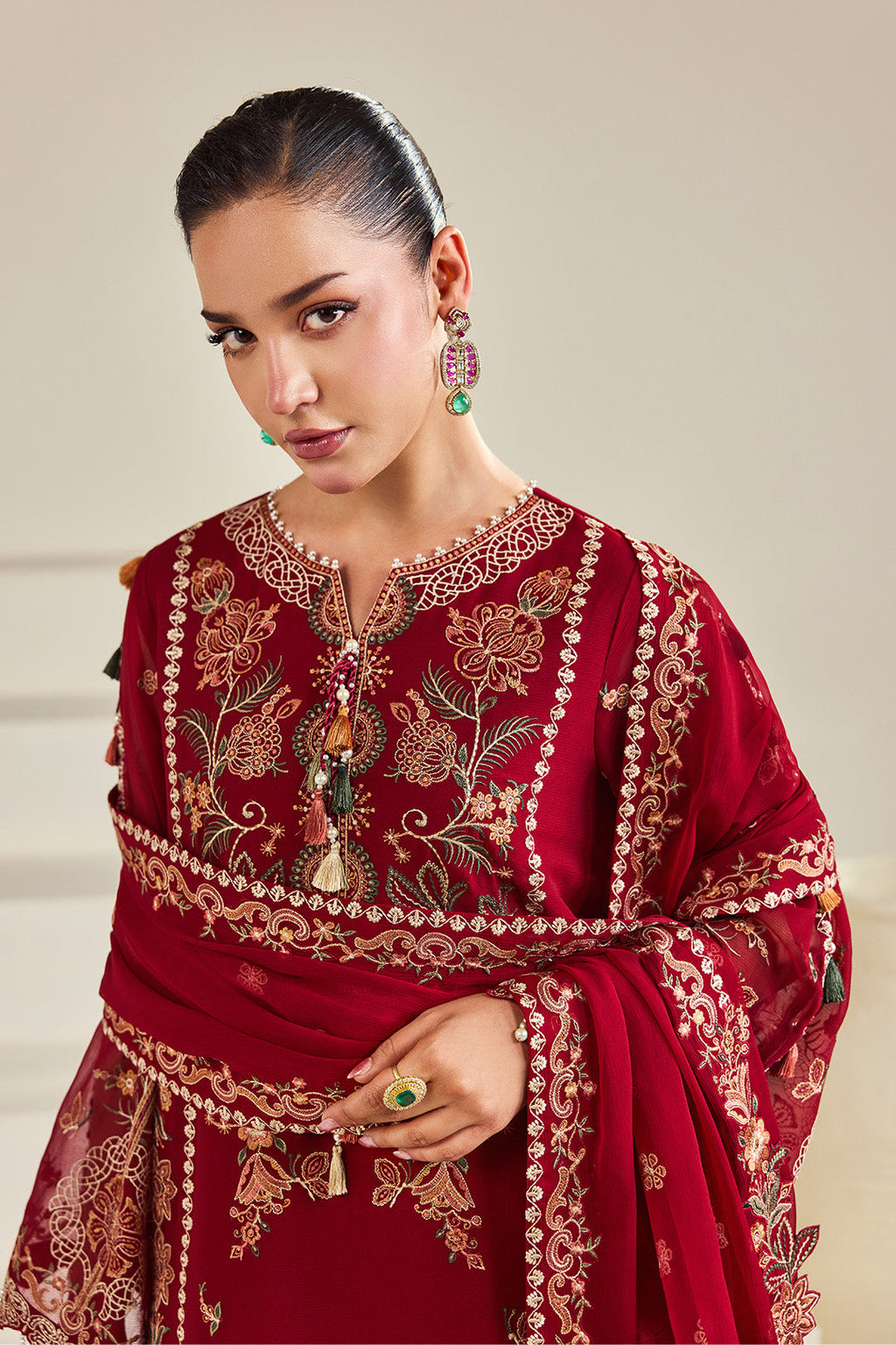 Alizeh - Af-Dhg-5053-Suraira