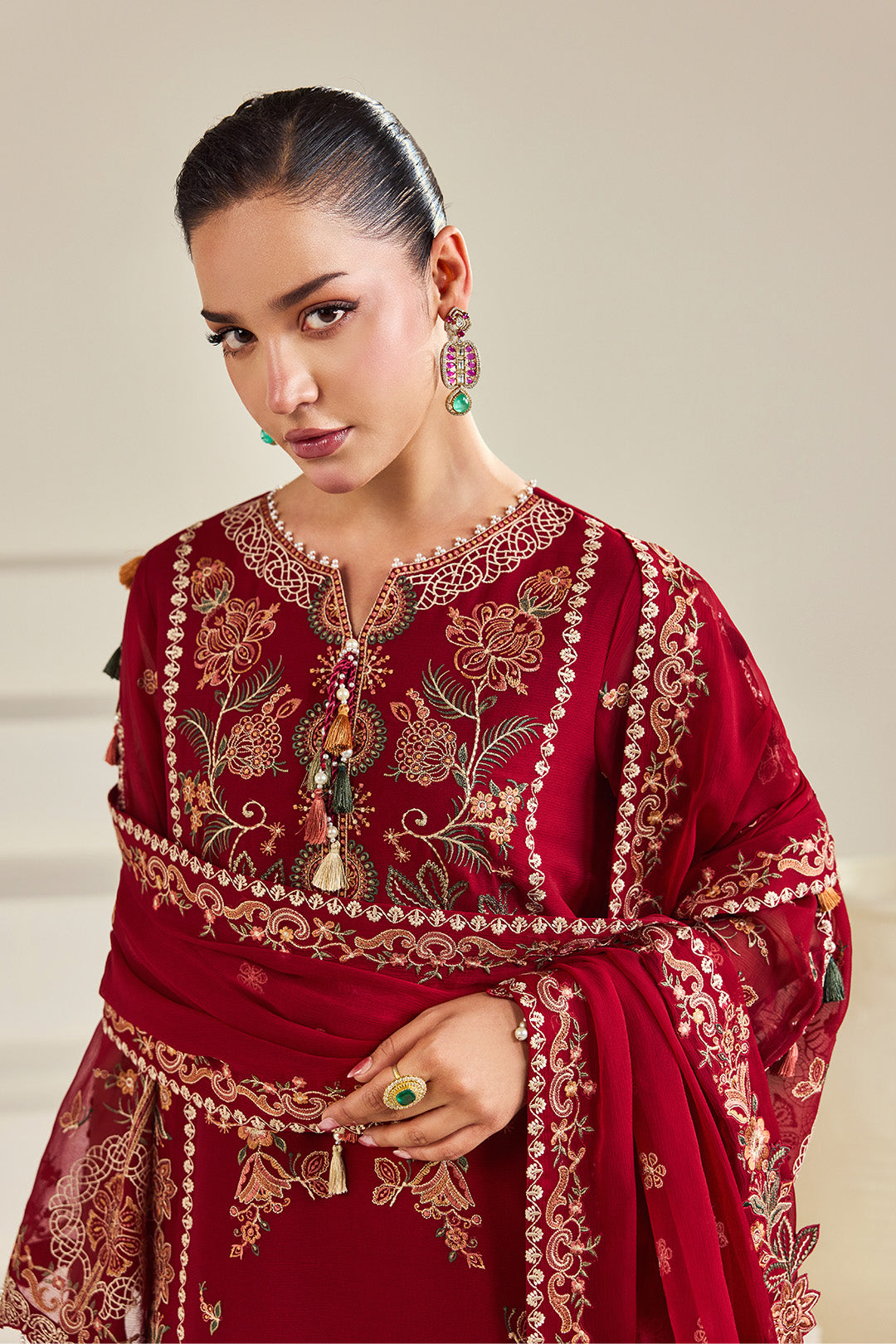 Alizeh - Af-Dhg-5053-Suraira
