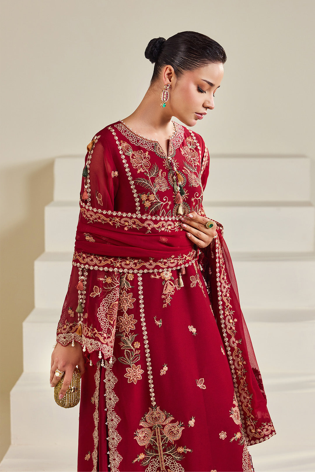 Alizeh - Af-Dhg-5053-Suraira
