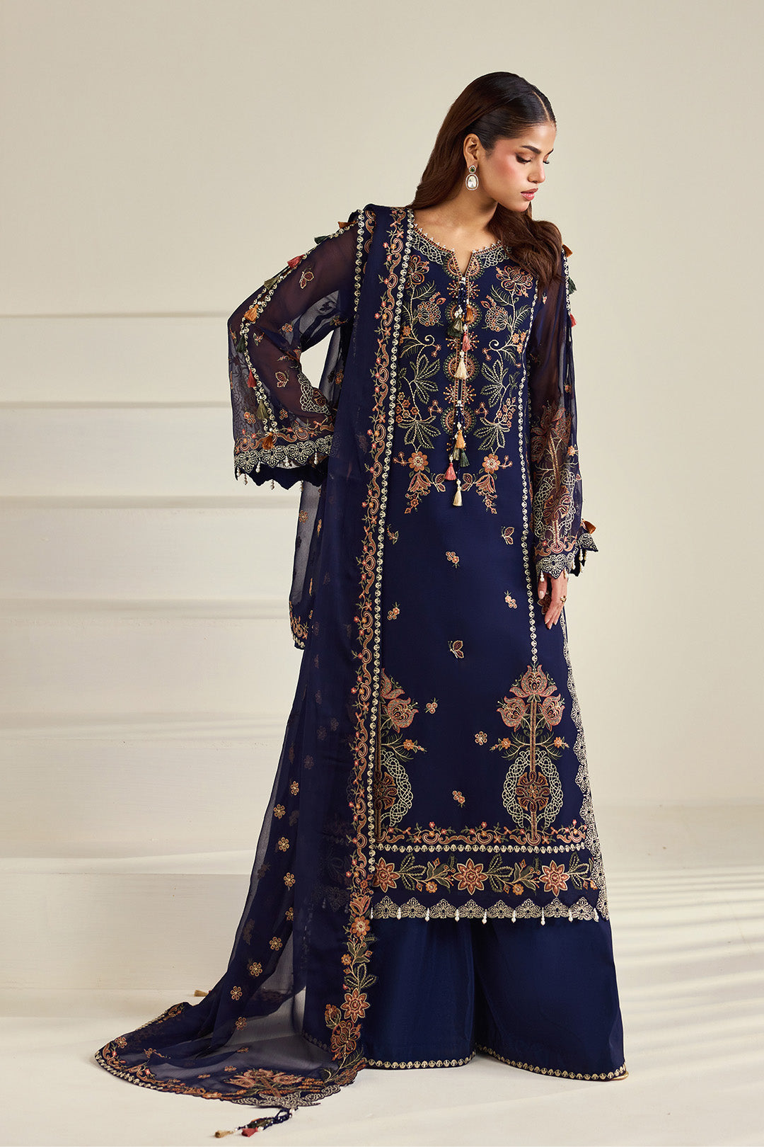 Alizeh - Af-Dhg-5054-Anvah