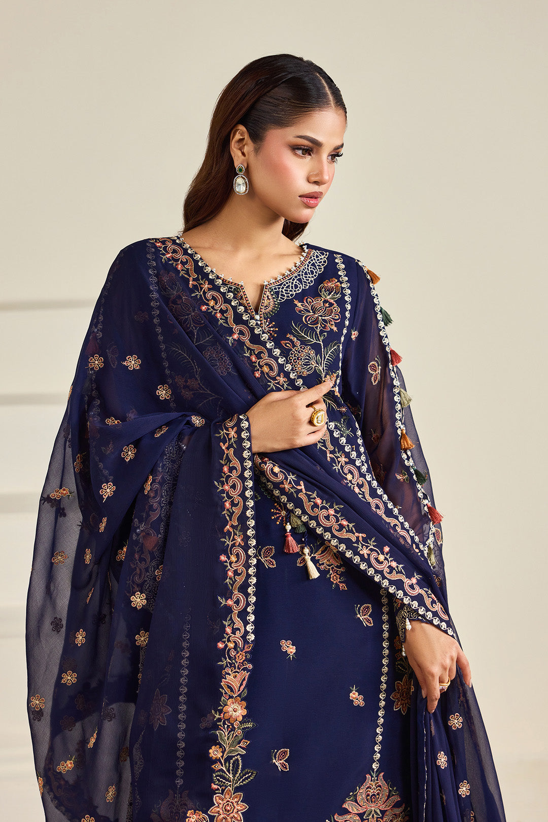 Alizeh - Af-Dhg-5054-Anvah