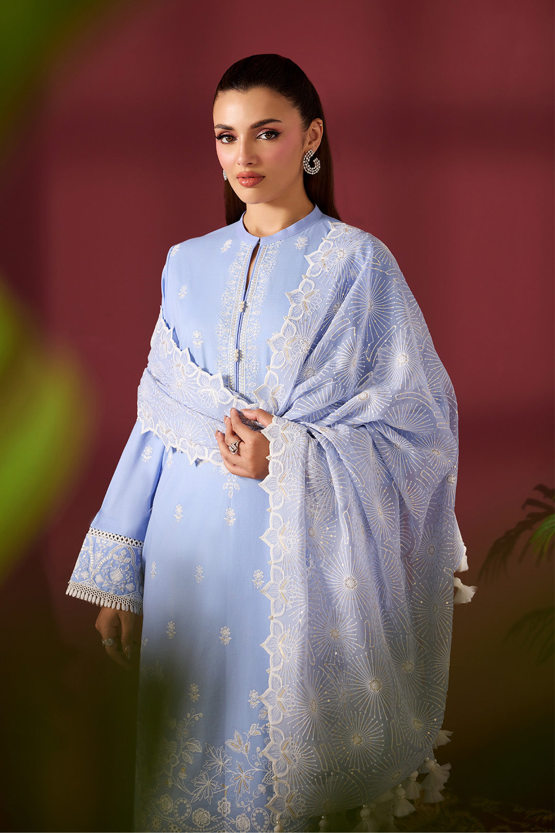 Alizeh - Af-El-7059-Cosmic