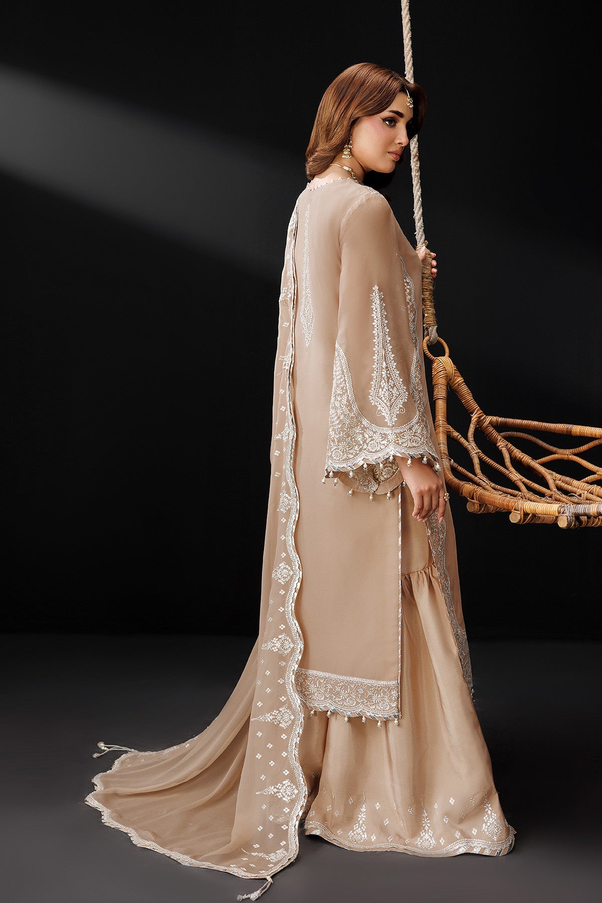 Alizeh - Af-Dua-3031-Gilded Lace