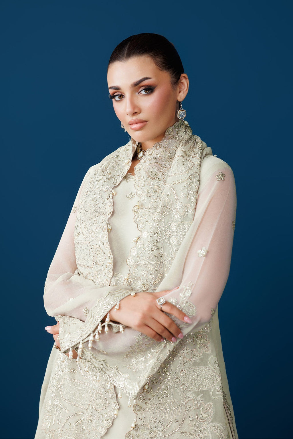 Alizeh - Af-Dua-3036-Dew Drop