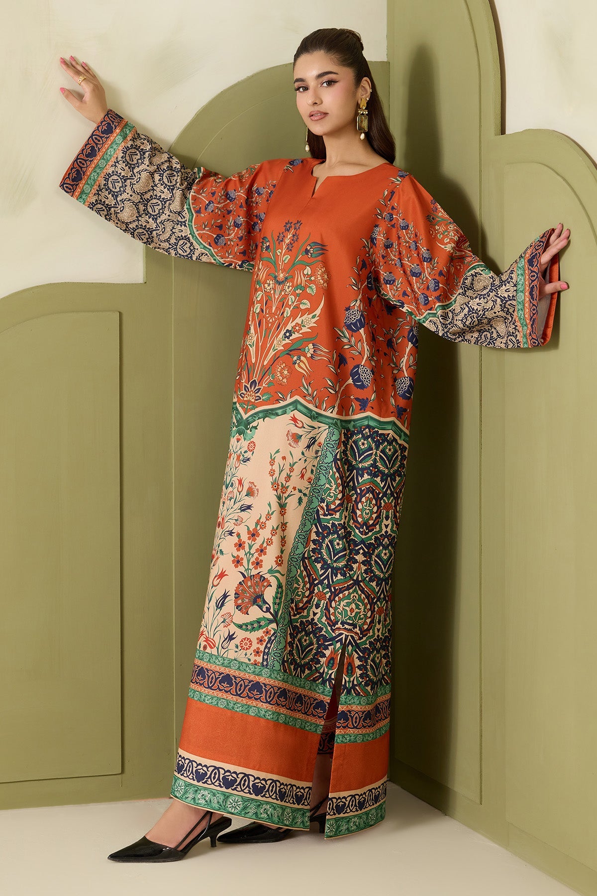 Alizeh - Af-Pl-6071-Charm