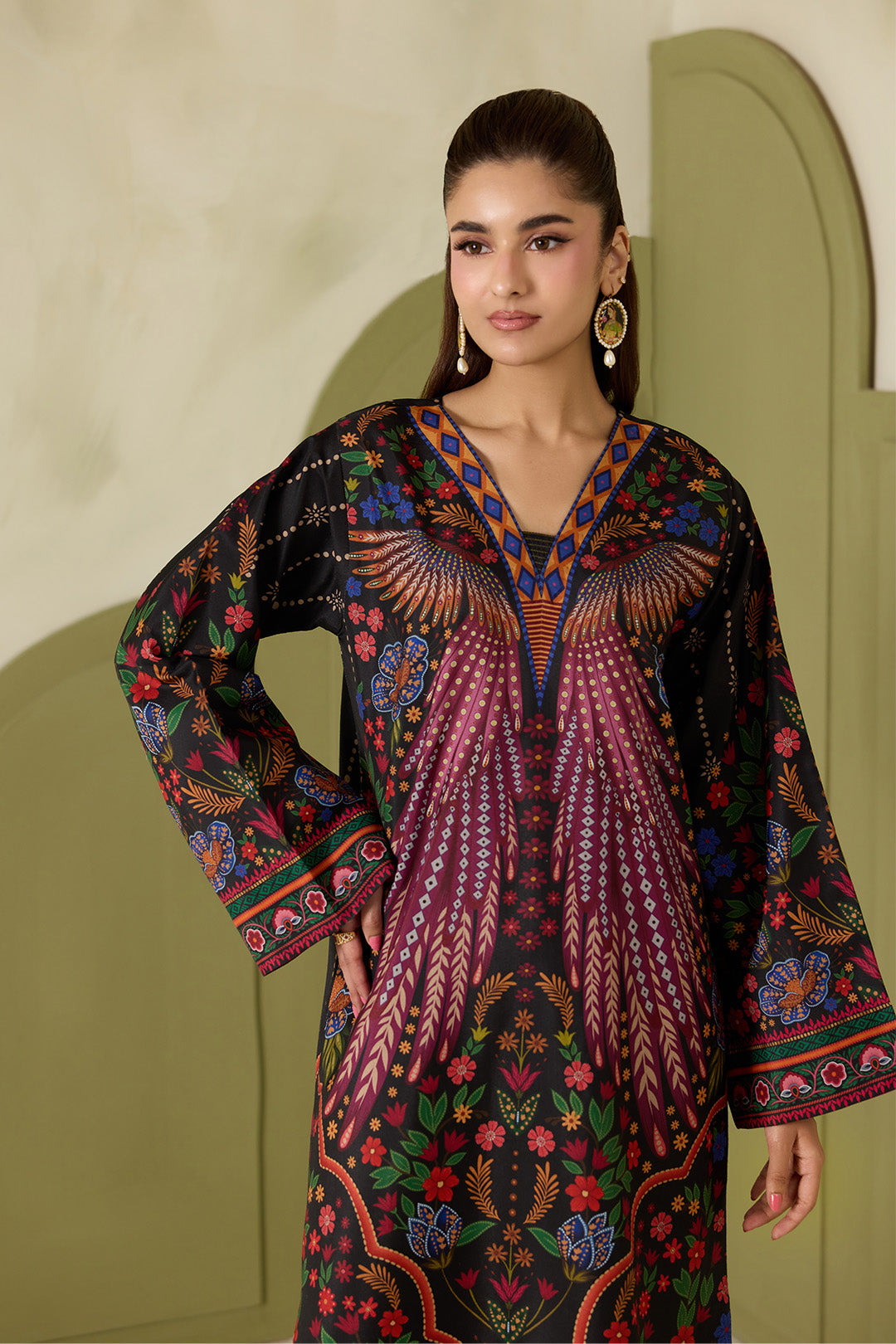 Alizeh - Af-Pl-6068-Uns