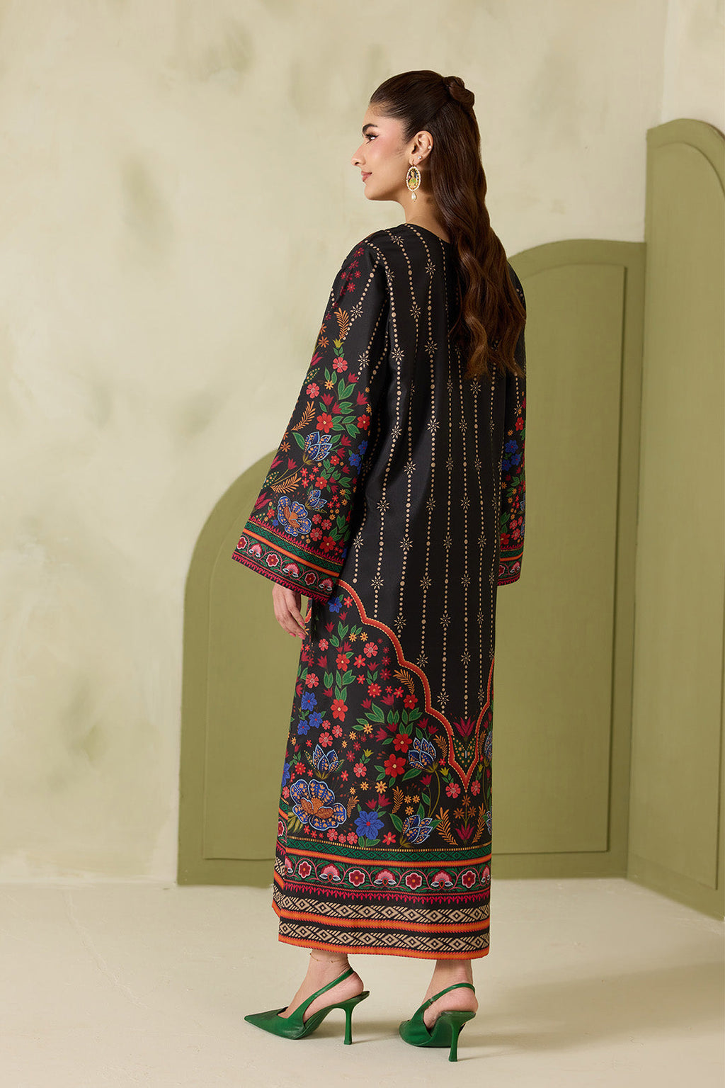 Alizeh - Af-Pl-6068-Uns