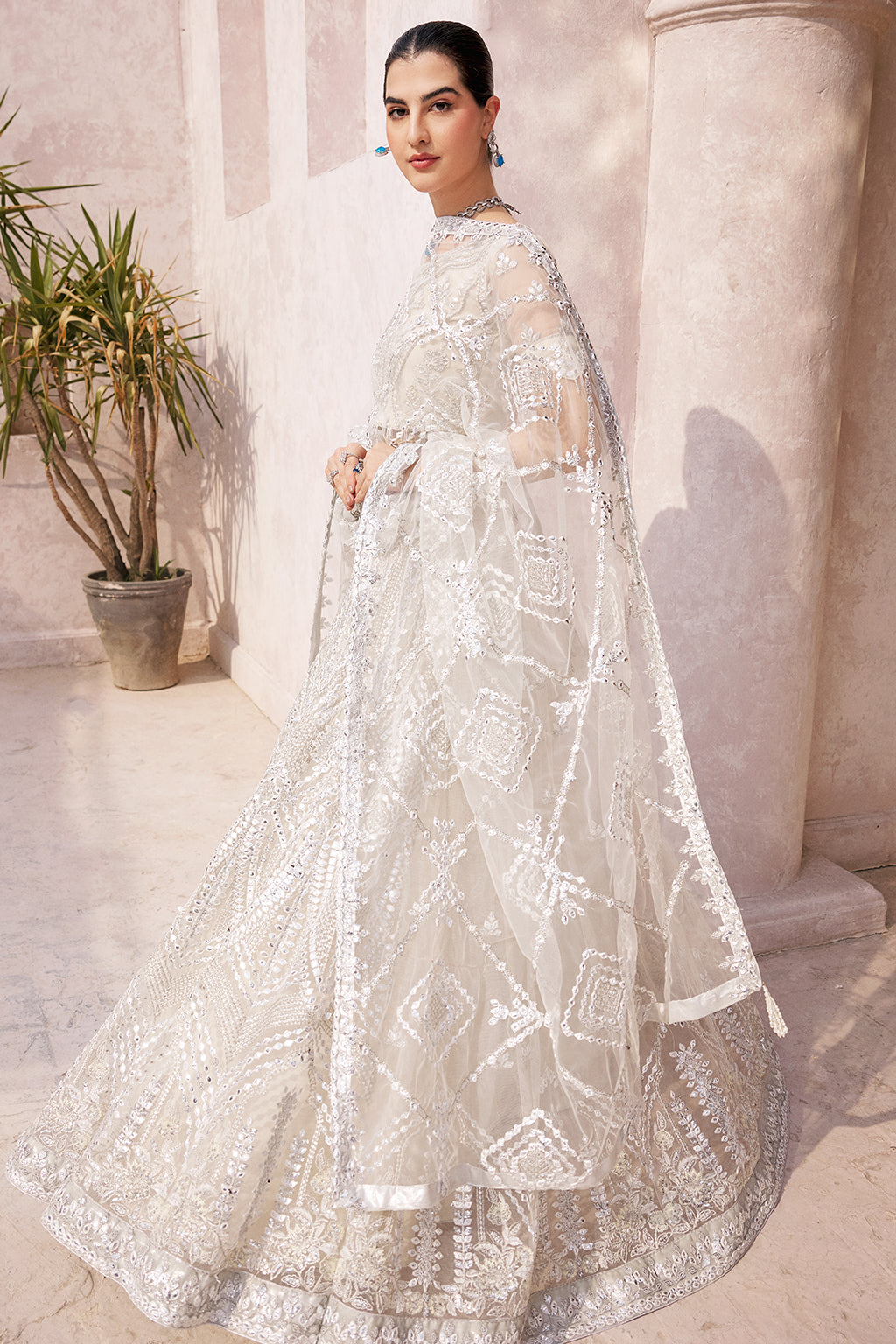Emaan Adeel - Mh-201