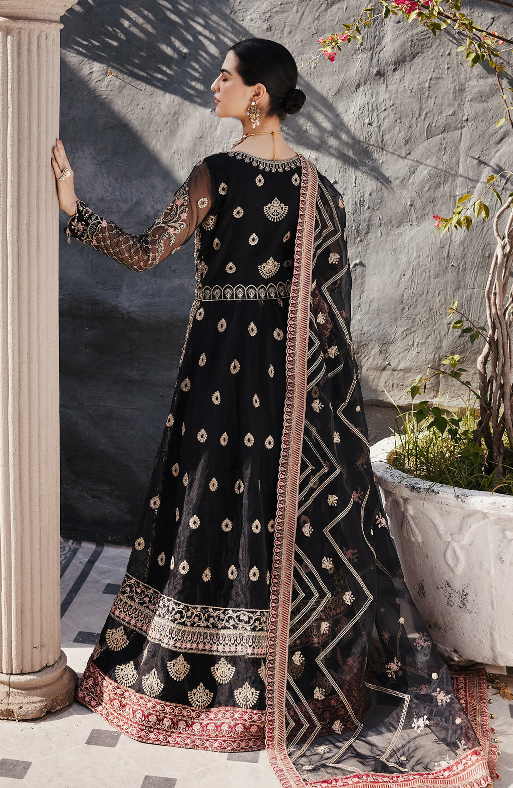 Emaan Adeel - Maanvi
