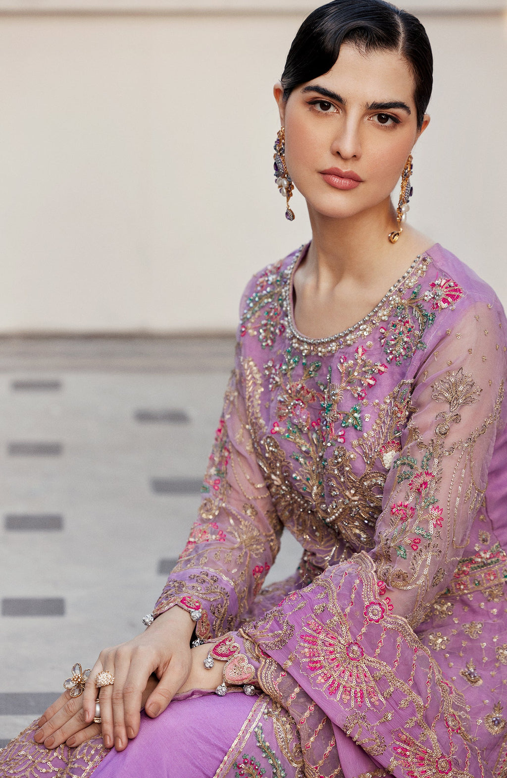 Emaan Adeel - Giti