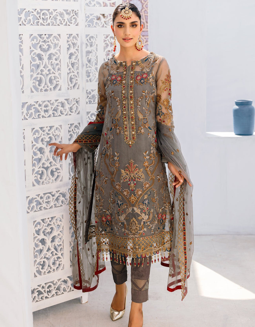 Emaan Adeel - Ve 203