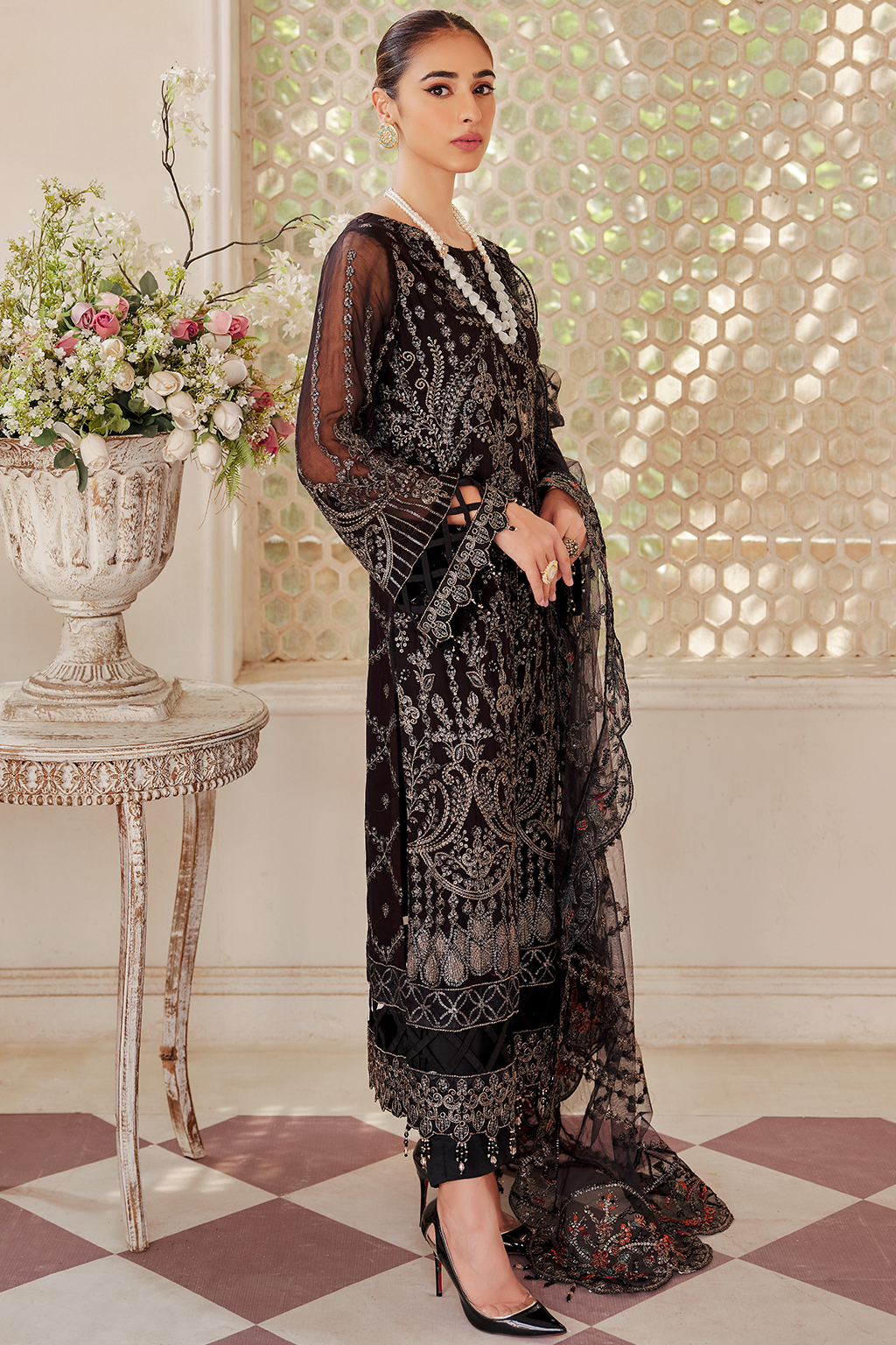Emaan Adeel - Lx 08
