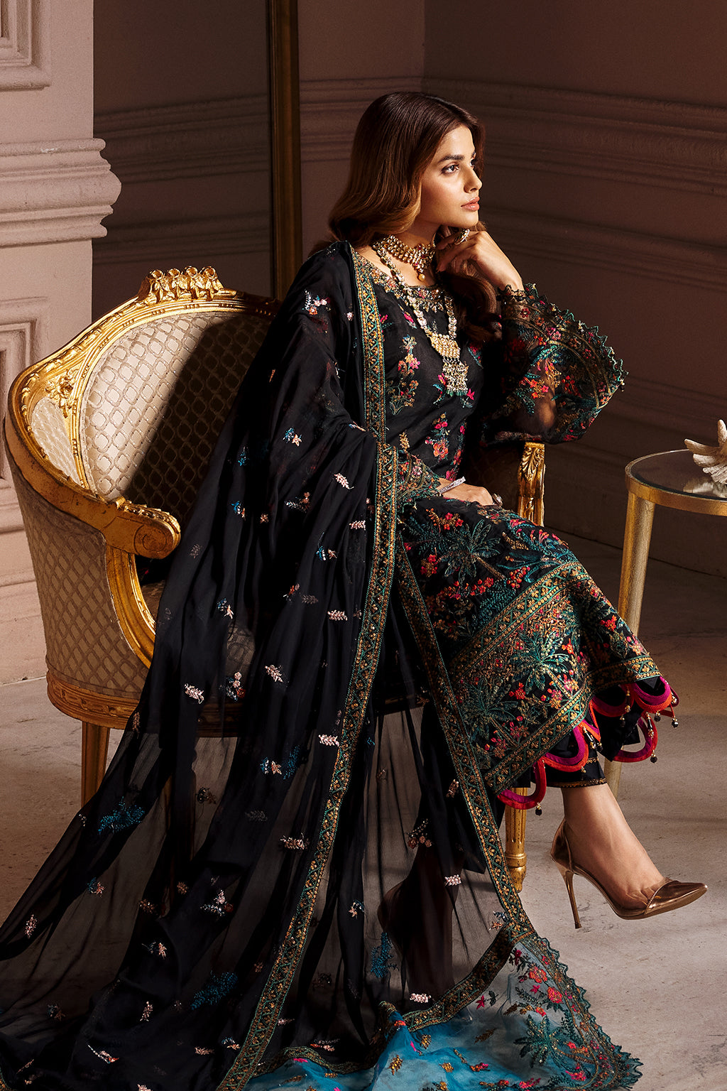 Emaan Adeel - El-06