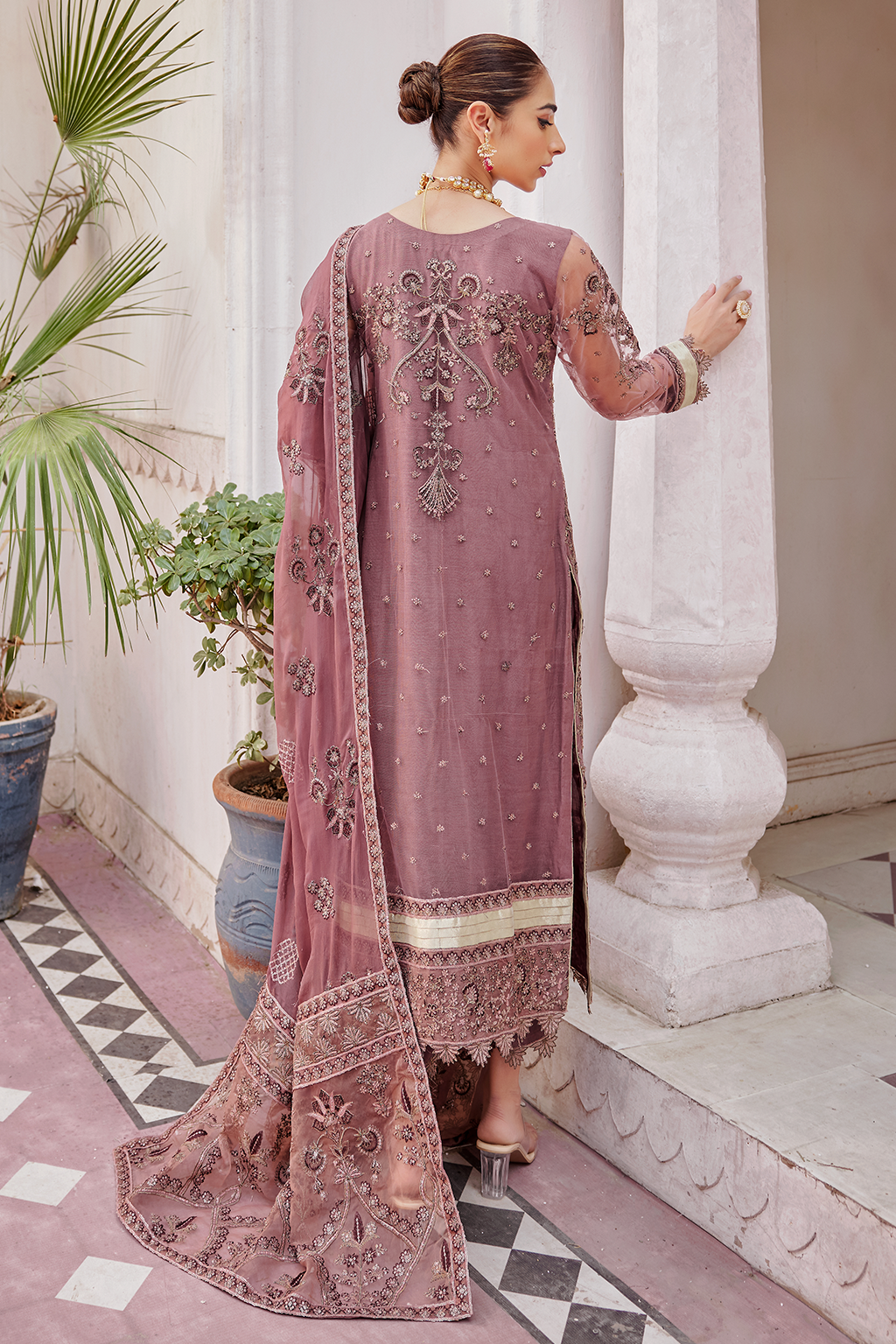 Emaan Adeel - Lx 10