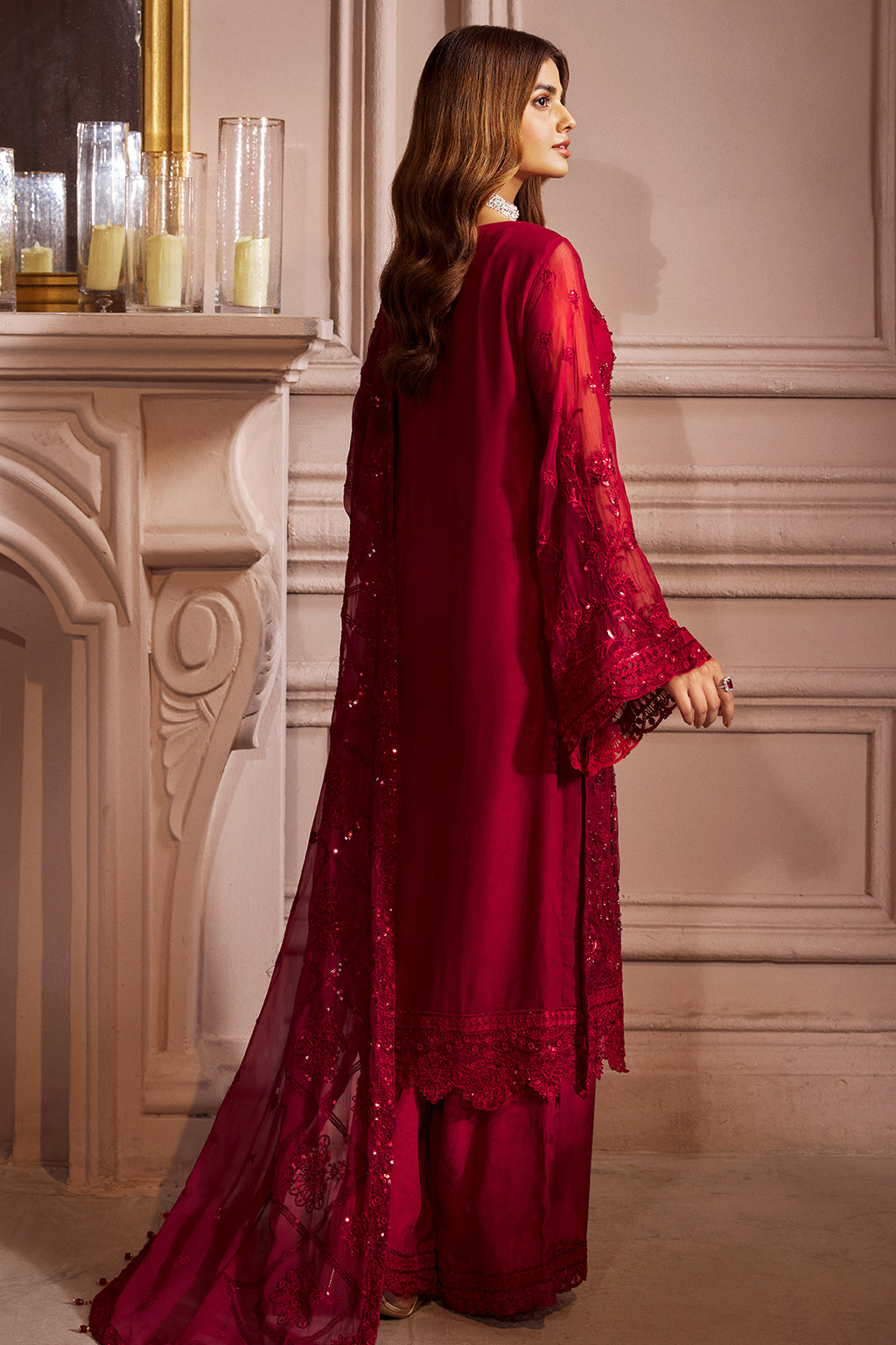 Emaan Adeel - El-08