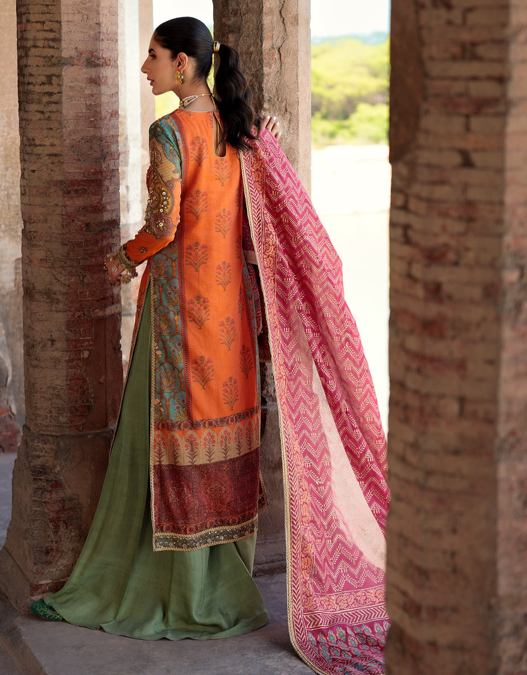 Emaan Adeel - Al-09