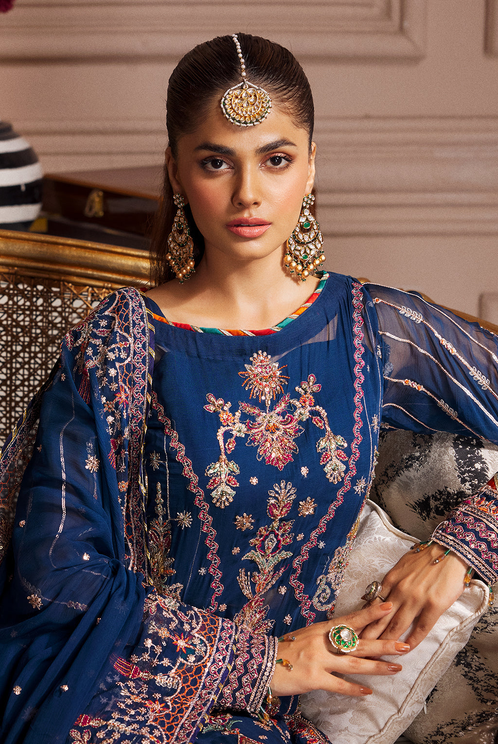 Emaan Adeel - El-02
