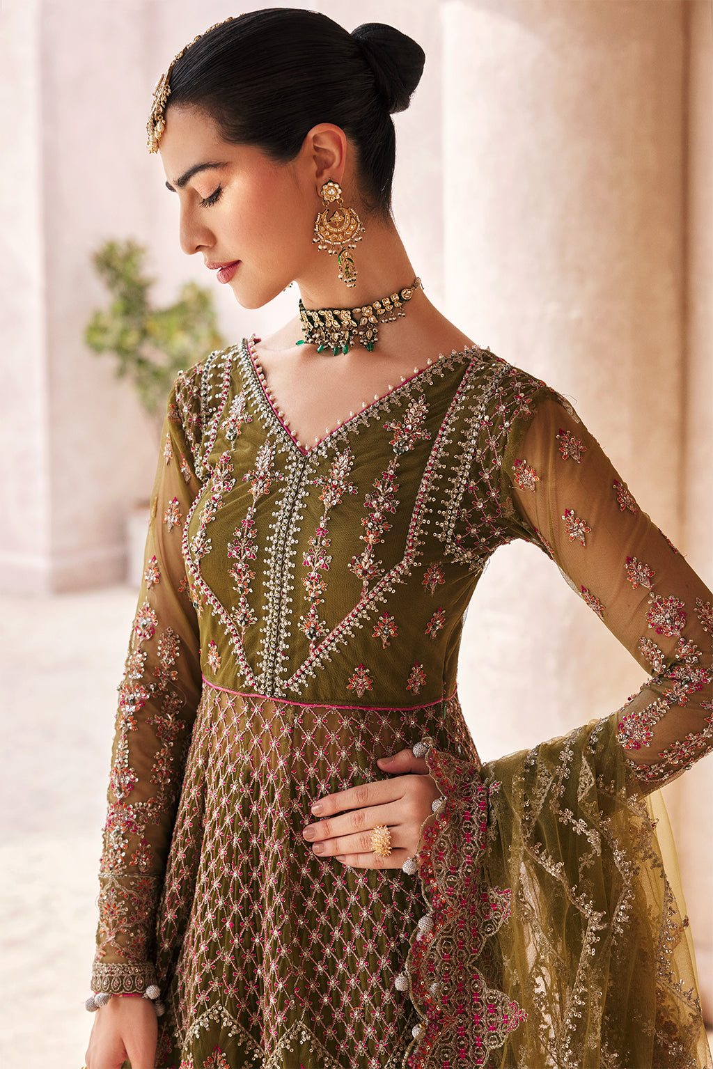 Emaan Adeel - Mh-207