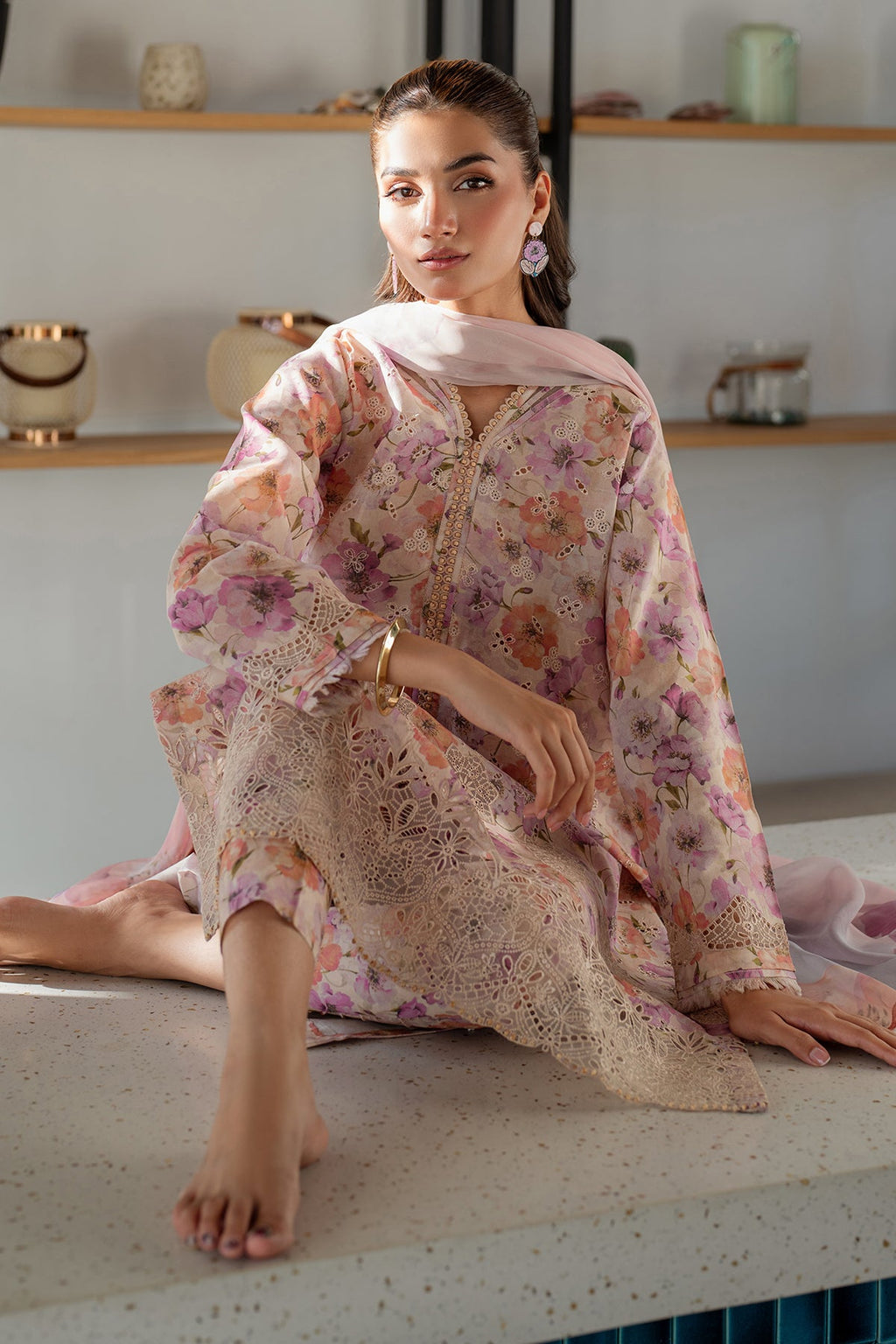Baroque - Embroidered PRinted Lawn UF-4099