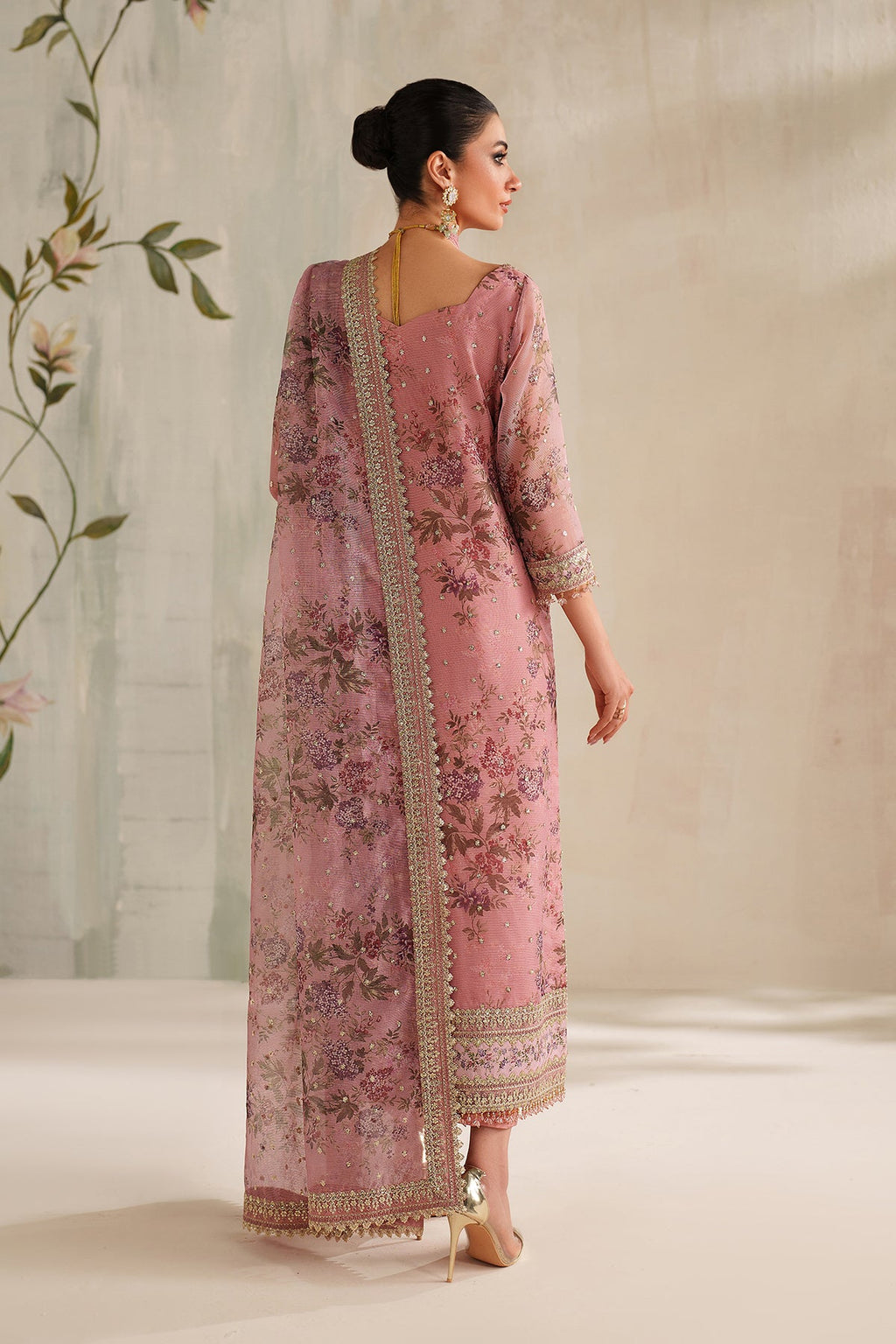 Baroque - Embroidered Cotton Net UF-4374