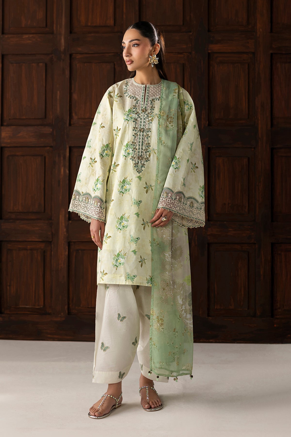 Baroque - Embroidered Lawn UF-4420