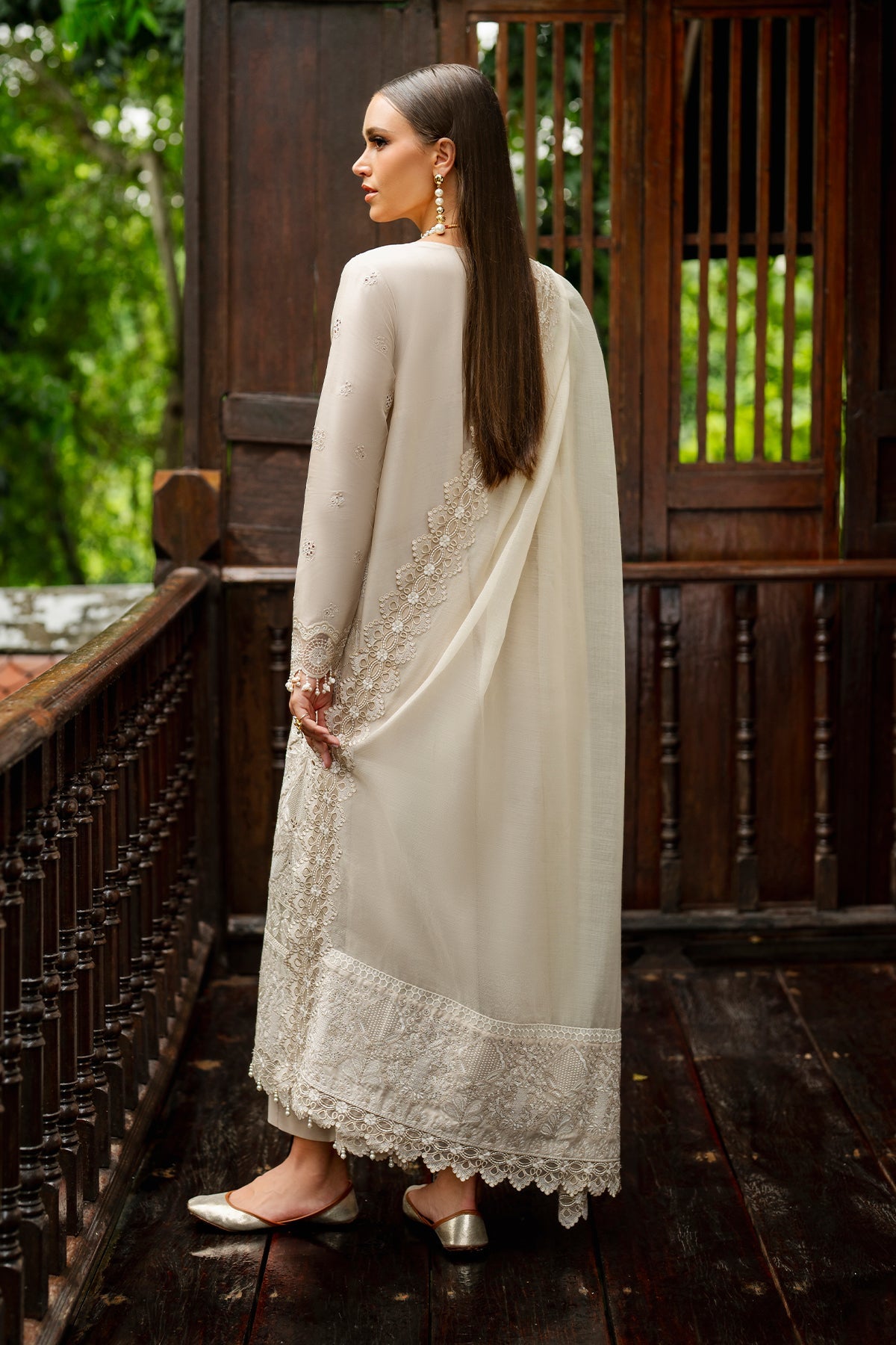 Baroque - Embroidered Lawn UF-4266