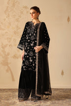 Baroque - Embroidered Velvet UF-4316