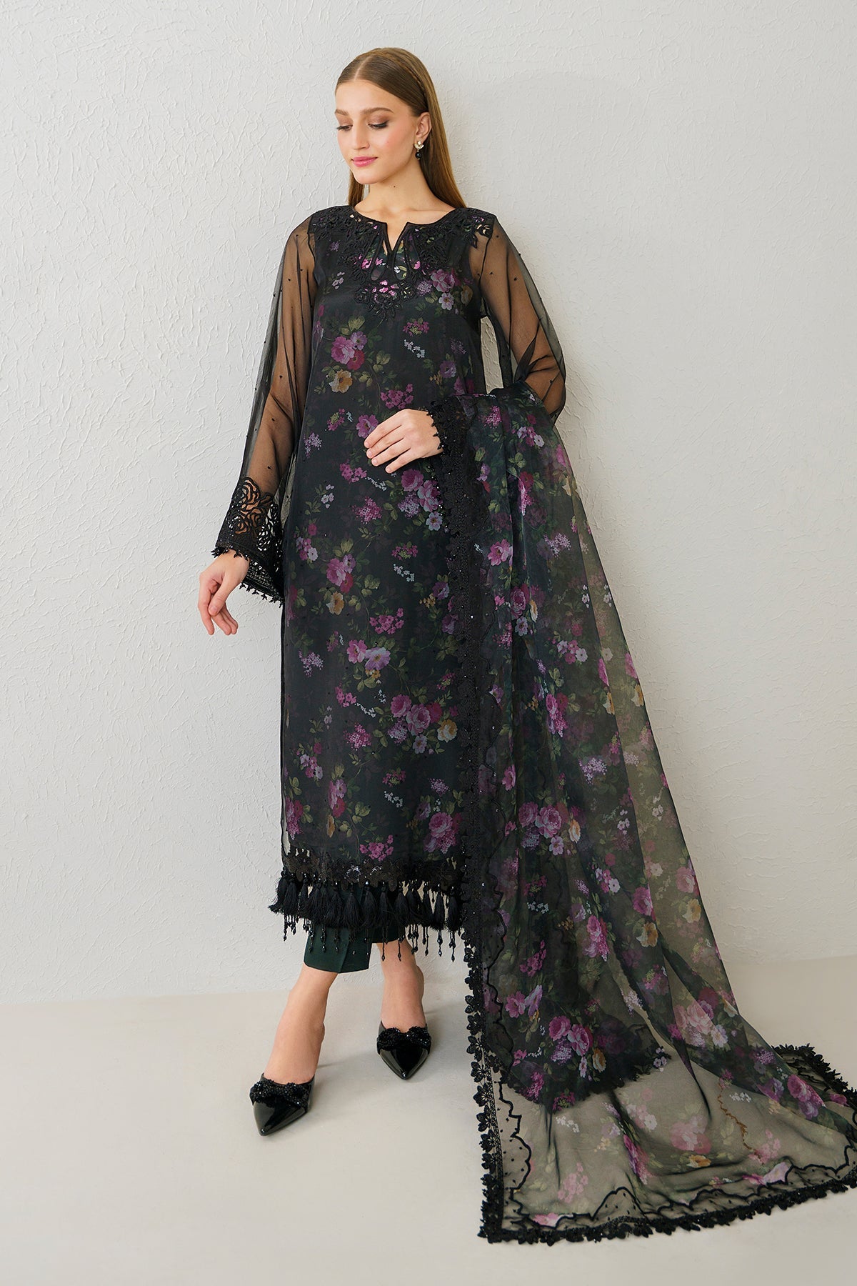 Baroque - Embroidered Organza UF-525