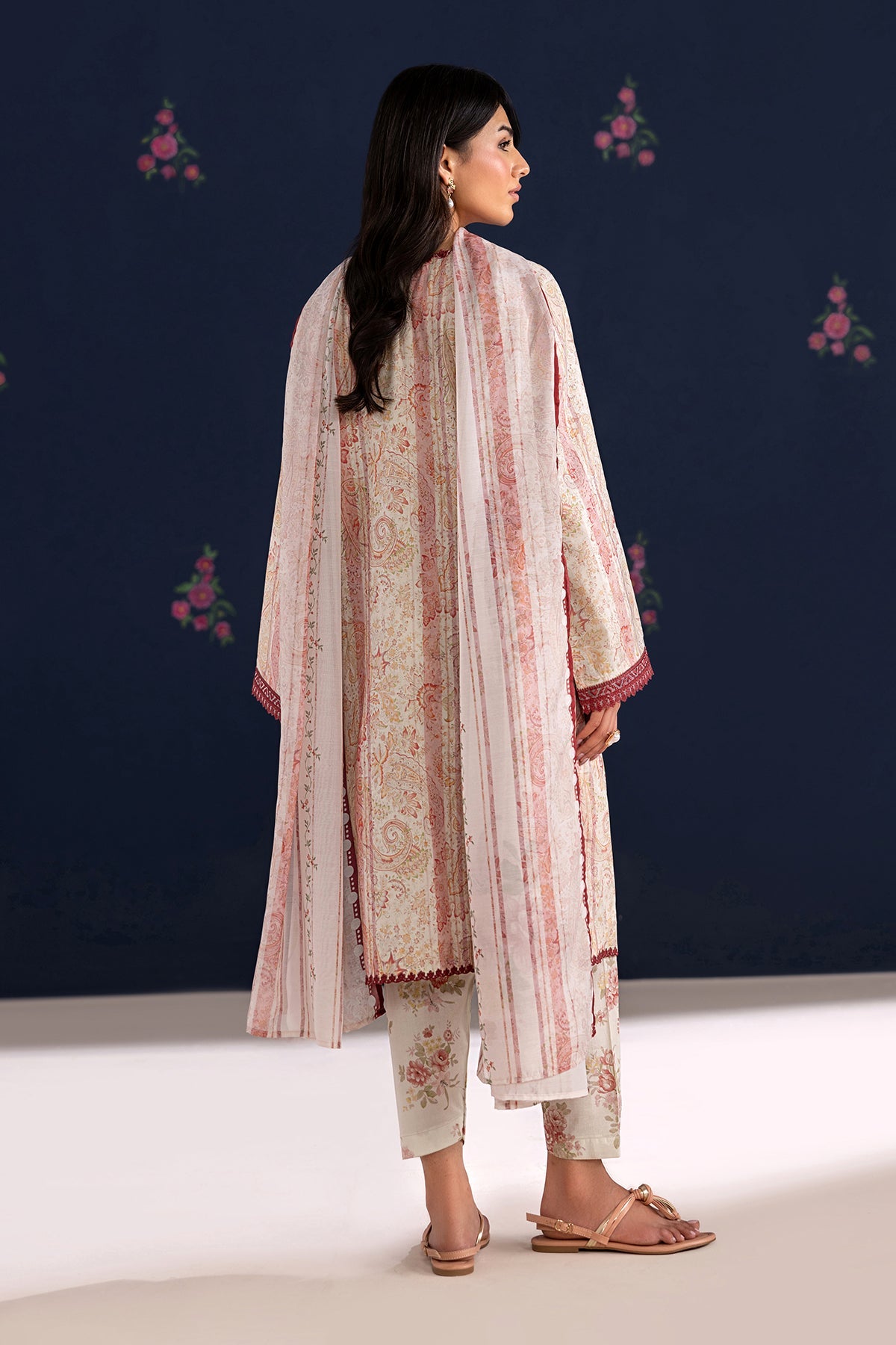 Baroque - Embroidered Lawn UF-4457