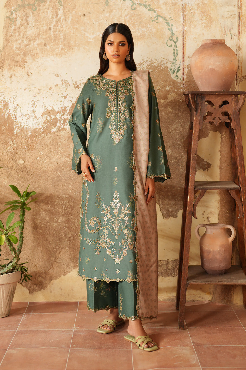 Iznik - Ipf-05 Embroidered Printed Linen
