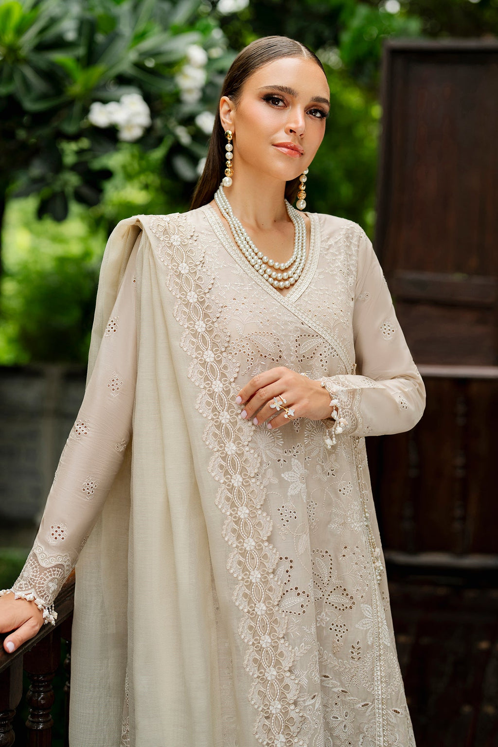 Baroque - Embroidered Lawn UF-4266