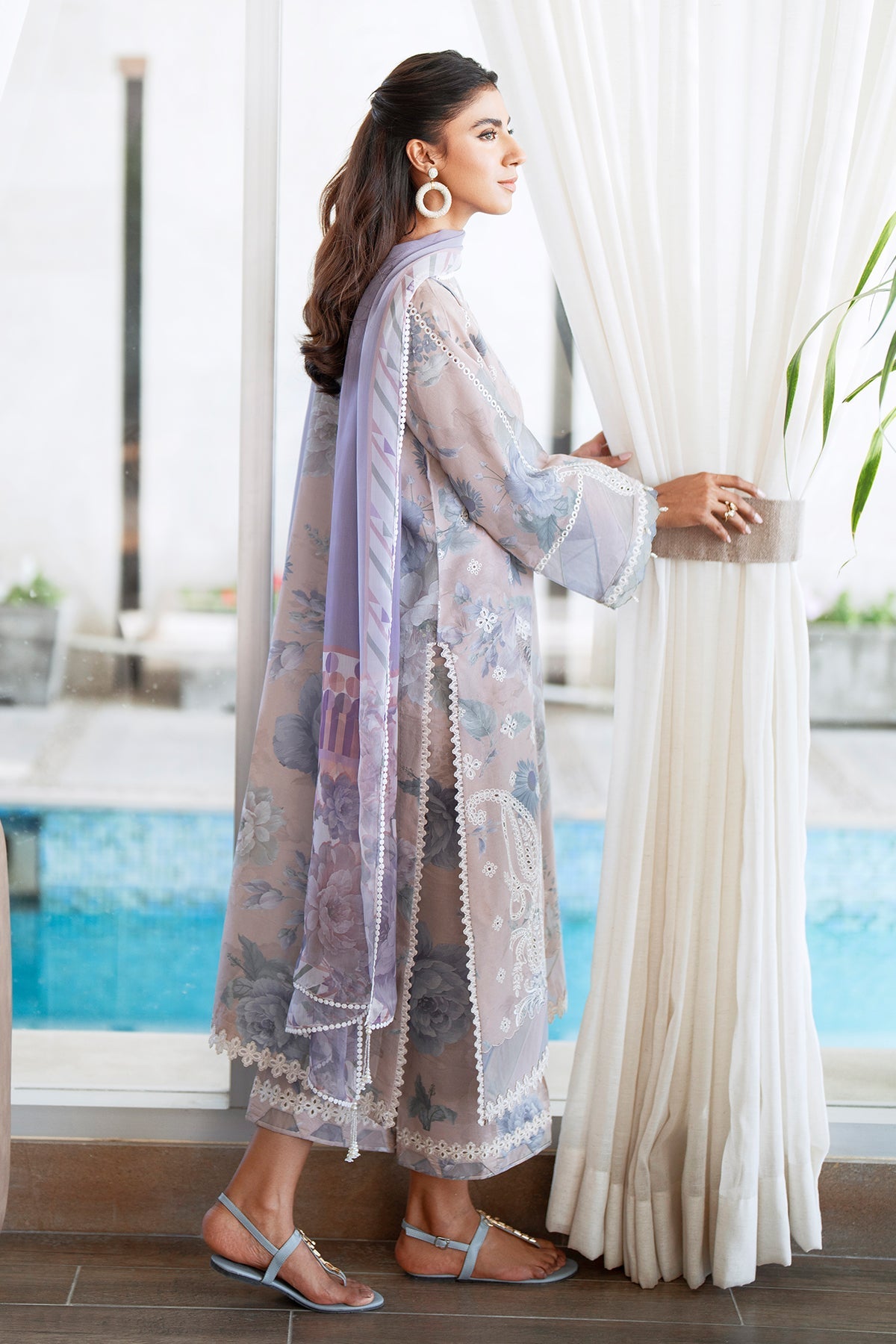 Baroque - Embroidered PRinted Lawn UF-4079