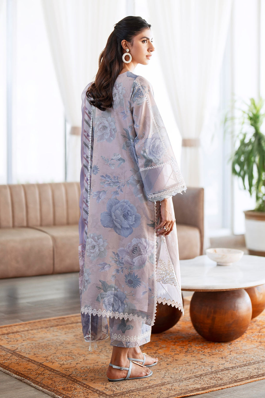 Baroque - Embroidered PRinted Lawn UF-4079