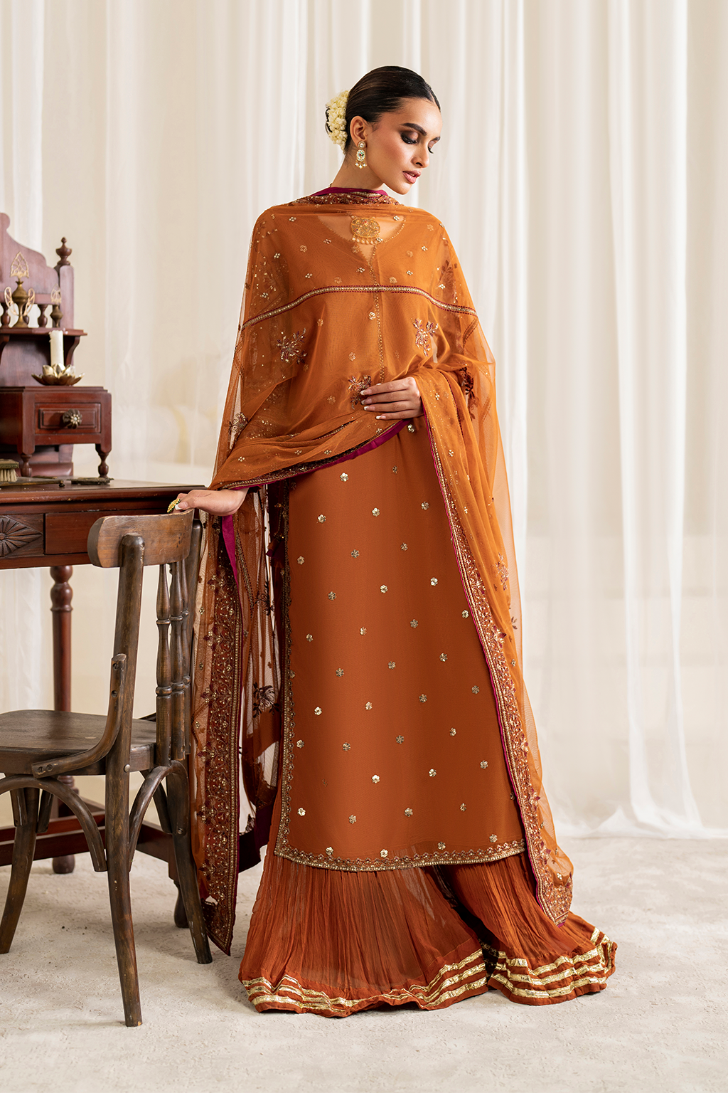Iznik - Ue-287 Embroidered Net