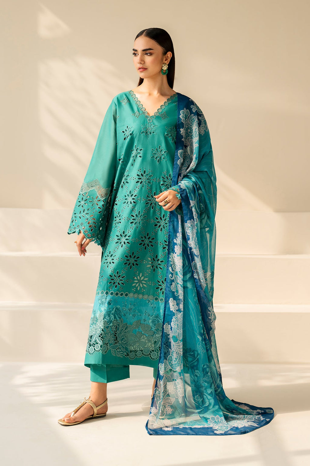 Baroque - Embroidered Lawn UF-4275