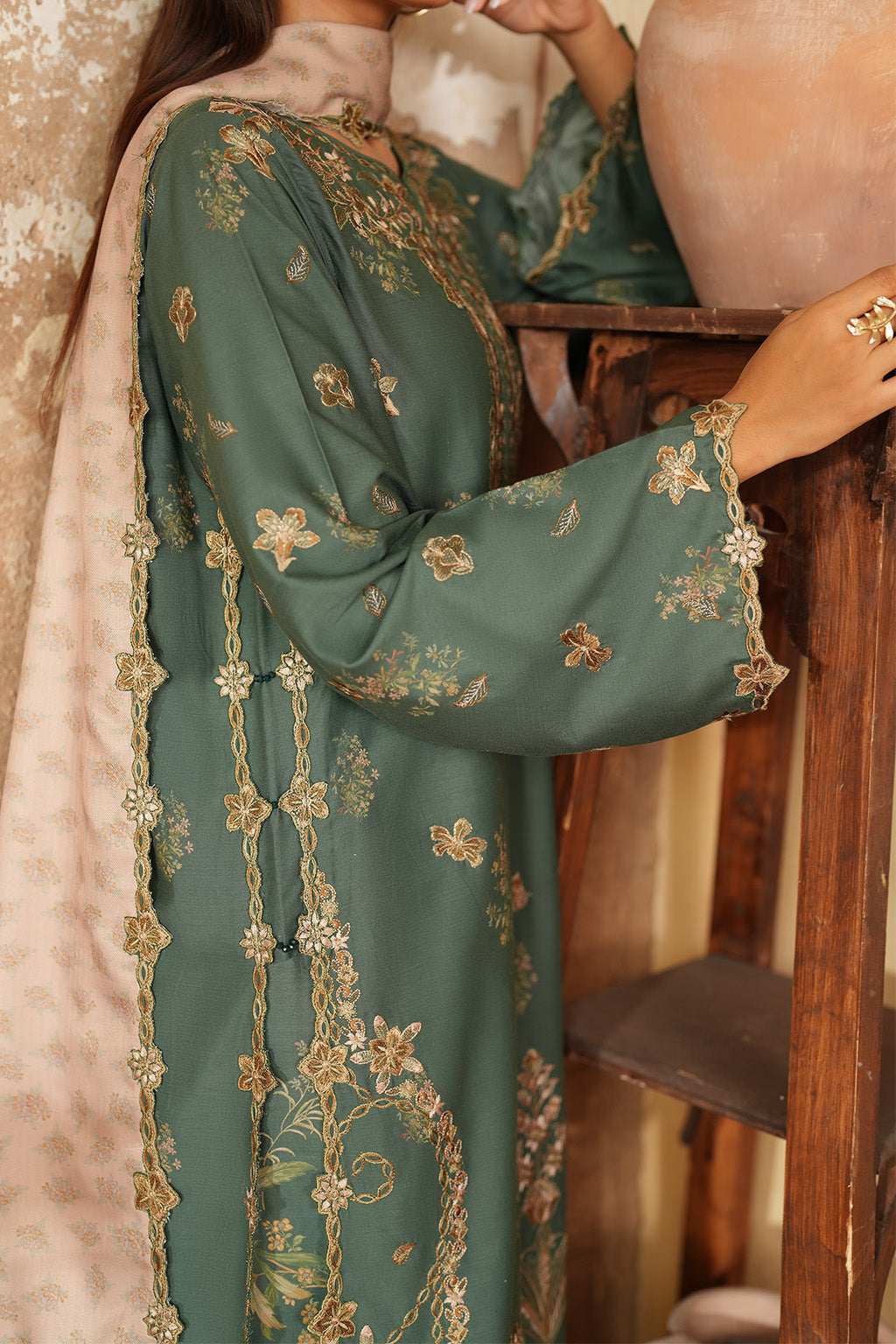 Iznik - Ipf-05 Embroidered Printed Linen