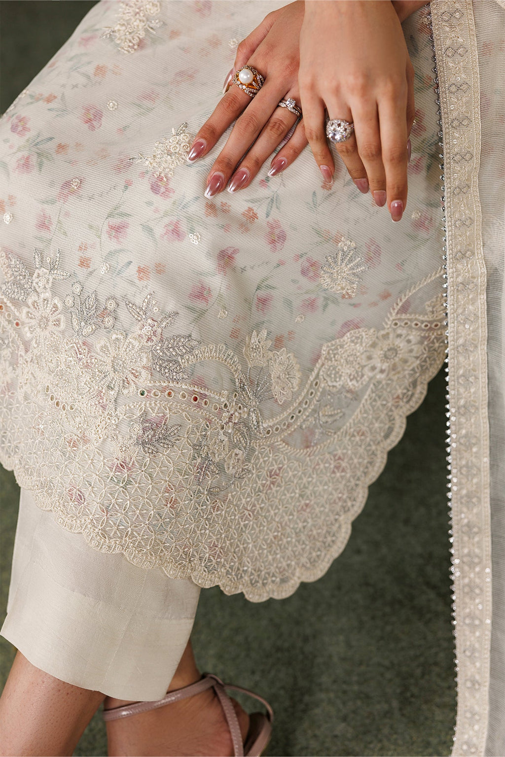 Baroque - Embroidered Cotton Net UF-4440