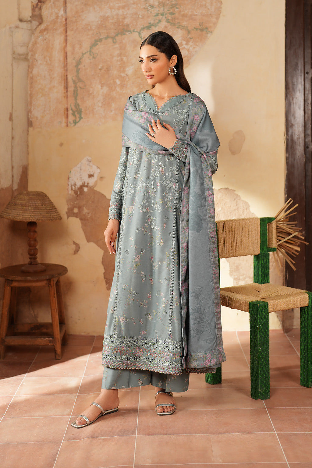 Iznik - Ipf-10  Embroidered Printed Linen