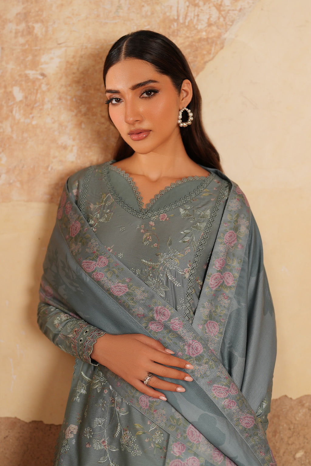 Iznik - Ipf-10  Embroidered Printed Linen