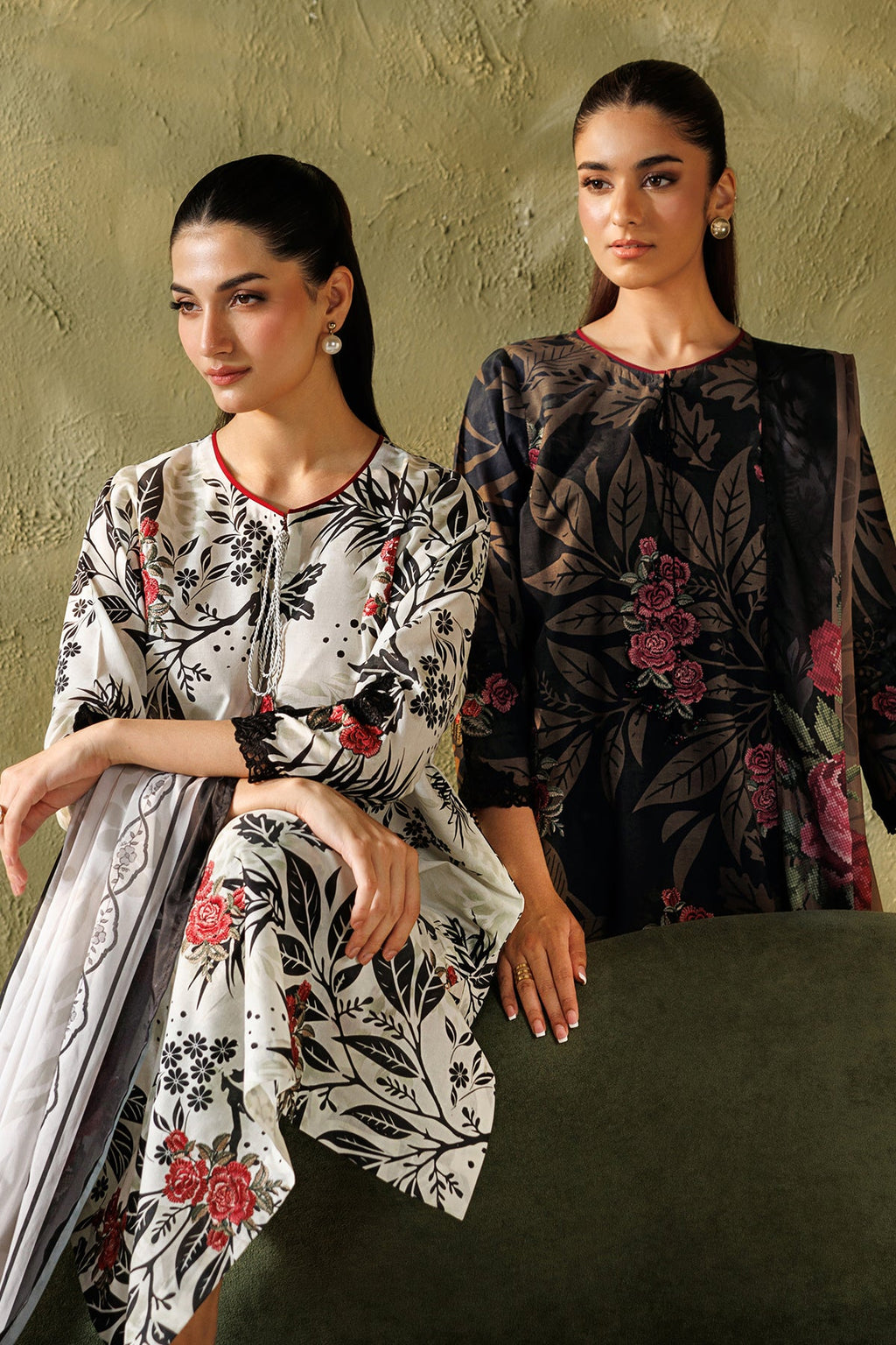 Baroque - Embroidered Lawn UF-4506
